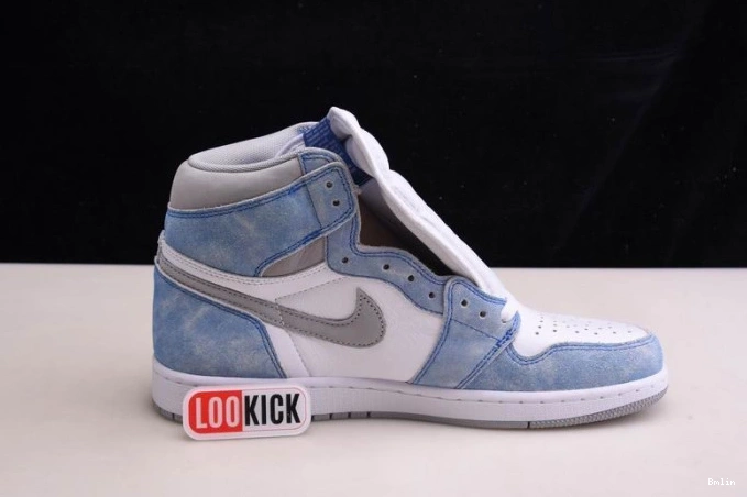 Bmlin 1 555088-402 High Retro Royal Jordan Hyper OG 0817